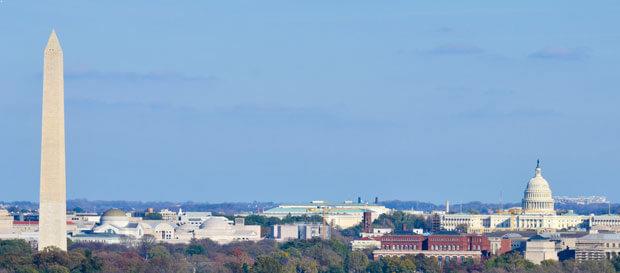 Washington DC Monuments & Memorials at Virginia 